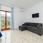 Apartament Susy House *