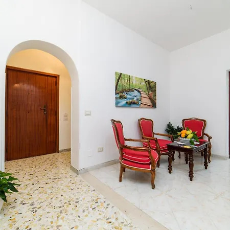 Susy House Сорренто